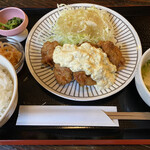 あご出汁 餃子ゆでタン アントニオ - 