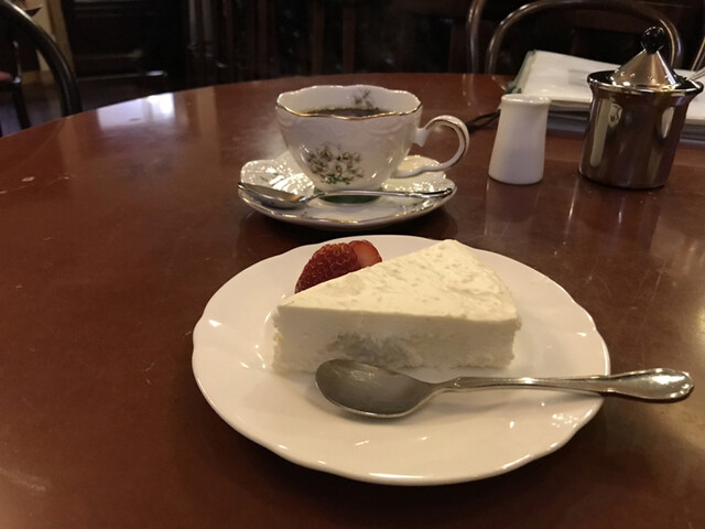 Wine Bar Bushon photo 2