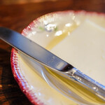 Bien - "黃油刀（バタがたな）"