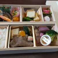 人形町今半 本店 - 折詰・七宝