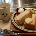 アールベイカー インスパイヤード バイ コートロザリアン - あ、焼いてないのね？