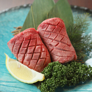 [Carefully selected ingredients] Enjoy soft Cow tongue and rare cuts of limited quantity