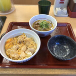 Nakau - 親子丼（並）あさりうどん（小）のランチセット