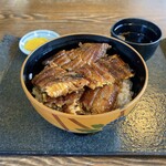 大観亭 - うなぎ丼(上)