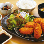 フクラ家食堂 - 【期間限定】広島産牡蠣フライ定食