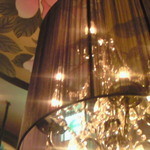 いくた - 天井の装飾。少しやり過ぎにも見える