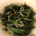 十日市場本格塩ホルモン焼肉炭備 - わかめスープ480円