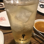 十日市場本格塩ホルモン焼肉炭備 - 樽杯梅380円