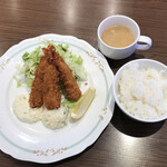 平五郎 - 海老フライ定食（税込み１２００円）