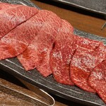 炭火焼肉 ふちおか - ミスジ、カメノコウ タレ