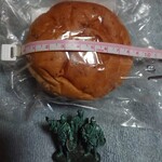 ベーカーシェフ - 料理写真:アガベ入りシロップのゴマぱん　129円