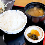 しまなみ - ご飯と味噌汁と漬物