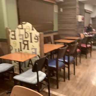 カフェ・ド・クリエ_2