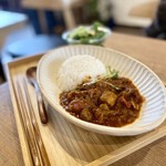 二階の食堂 デリカフェ - カLー