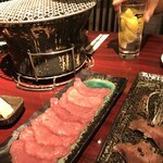 焼肉赤身にくがとう - 