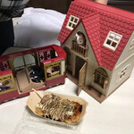 あほや - 料理写真:たこ焼きと、シルバニアファミリー