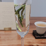 ShinoiS - ノンアルコールのペアリングの中で綺麗だったお茶