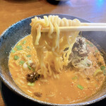 申手延麺 - 坦々麺の麺アップ