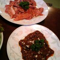 肉の田じま - レバー、カルビ、ロース、ハラミ