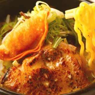 スパイス&ラーメン橙_1