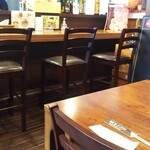 グリルキング - 店内カウンター席