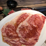 焼肉 ジャンボ - 