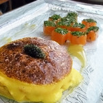 セリーズ by ゴードン・ラムゼイ - 前菜A　スコッチサーモン、キャビアと雲丹のスクランブルエッグ