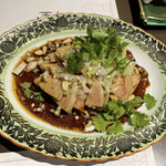 宮の森れんげ堂 - よだれ鶏♬
      中札内産蒸し鶏の四川香味ダレ✩.*˚