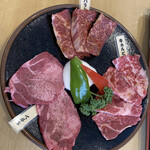 焼肉処 まるます家 - 