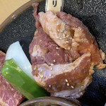 焼肉処 まるます家 - 豚サガリは生なので
      冷凍とは別物の美味しさ♡