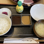 焼肉処 まるます家 - 