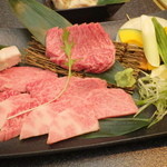 肉の割烹 田村  - あばしり和牛セット（2名分4600円）