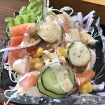 金座寿司 - 定食のサラダ