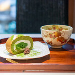 Marukyuukoyamaen - 抹茶のロールケーキセット