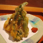 馳走　かく田 - 揚物：穴子と山菜の天婦羅