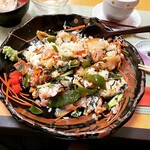 磯料理 光力 - バラちらし(混ぜ混ぜ後)