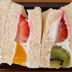 Takumi× Sandwich - 5種のフルーツBOX