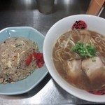 ふく利 - 徳島ラーメンと炒飯