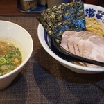 濃厚煮干しそば 麺匠 濱星 - 