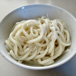 谷本うどん - 2玉分をかけうどんに。
      料理のセンスないので調理後の画像は無し^^;
