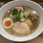 麺屋 一八 - 病みつき中華そば味玉1/2大盛