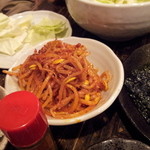 もつしげ - ピリ辛豆もやし