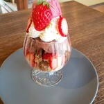 菓子屋 chill - 横からの図