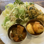 ヴェヌス サウス インディアン ダイニング - 