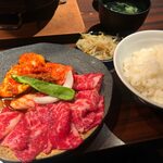 Yakiniku motsunabe futakotamagawa kuratsuki - 