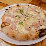 ピッツェリア パーレンテッシ - ⚫自家製サルシッチャのピッツァ塩