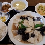 豫園飯店 - 山芋と木耳の炒め　大盛り食事セット