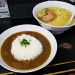 塩そば専門店 桑ばら - ユメさんのバターカレーと塩かけそばの定食