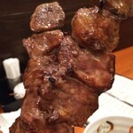 万作 - で、デカい