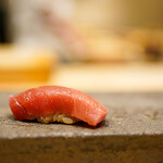 鮨 青海 - 中トロ